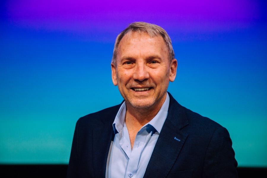 Dr Johnny Slabbert